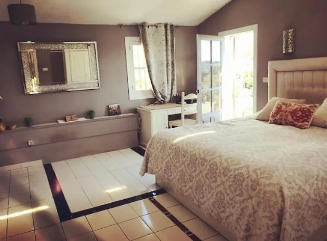 Stunning 3 Bed Finca With Attached 2 Bed Casita With Sea And Mountain Views Villa Malaga